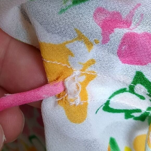 Tommy sheer floral drawstring waist top XL - Picture 4 of 10